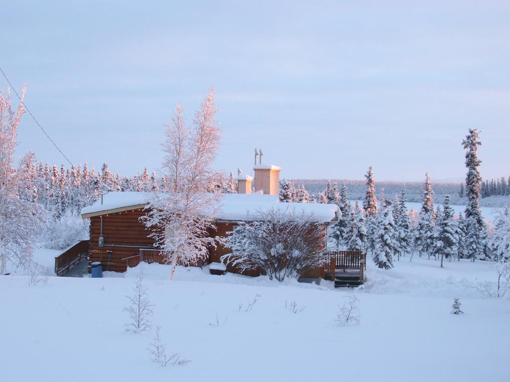 Arctic Chalet Resort Inuvik Exterior photo